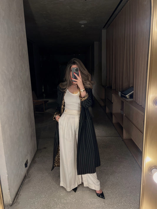 Black Pinstriped 🖤🐅